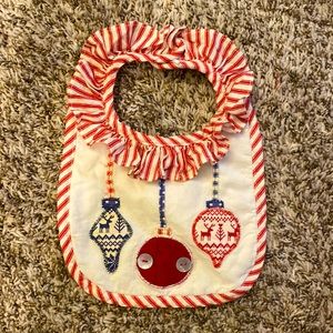 Mud pie Holiday Bib.
